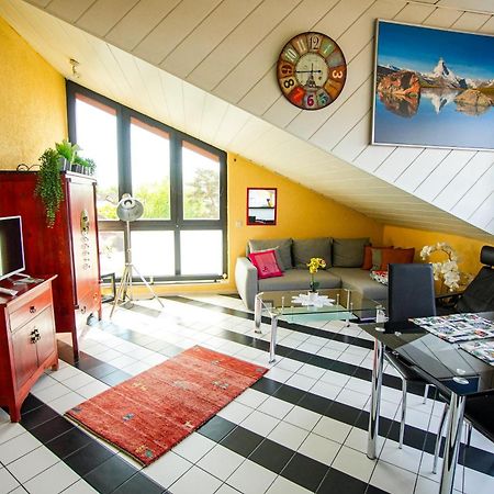Schoenes Studio In Der Rheinebene, Zentral Gelegen Rheinstetten Bagian luar foto